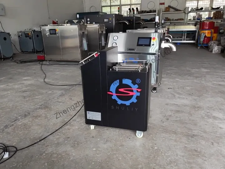 Industrial dry ice blasting machine